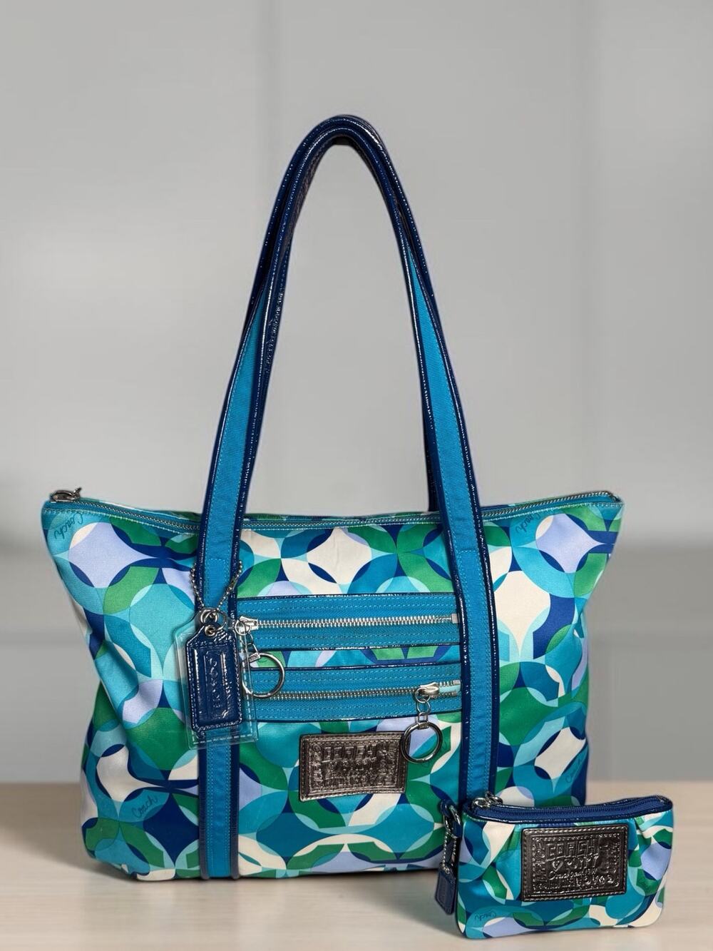 Y2K Coach 14747 Poppy Kaleidoscope Glam Tote & Wristlet Set